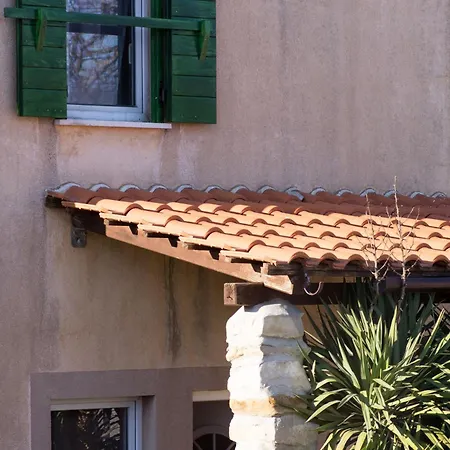 House Rea With Bbq And Two Terrace Holiday home Sveti Donat