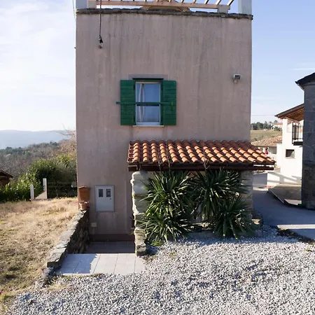 Holiday home House Rea With Bbq And Two Terrace