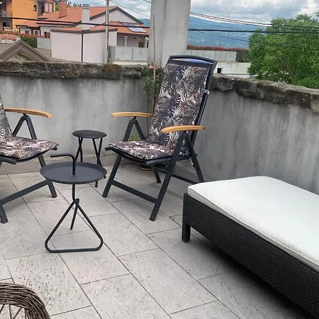 Holiday home House Rea With Bbq And Two Terrace