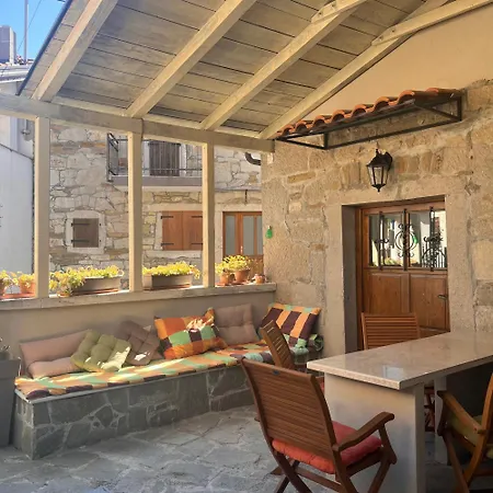 Holiday home House Rea With Bbq And Two Terrace Sveti Donat